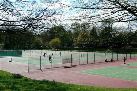 roundhay park tennis courts