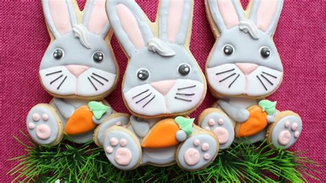 Delicious And Fun Royal Icing Easter Bunny Cookies
