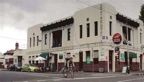 royal oak hotel melbourne