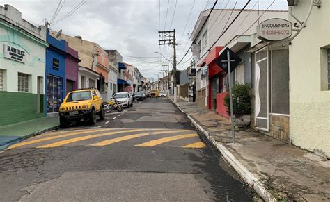 rua 21 de abril 1011