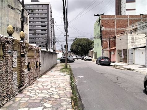 rua lopes de carvalho 174