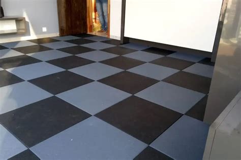 rubber flooring squares