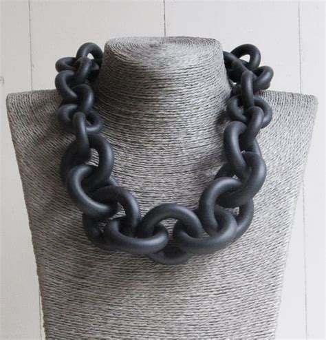 tipmagazin.info:rubber jewelry necklace