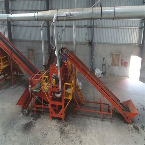 Rubber Mulching Machine