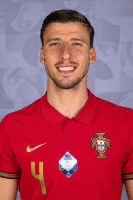 ruben dias ficha nacionalidad