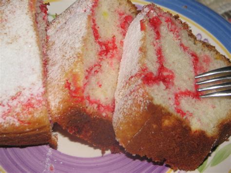 Ruby Slipper Jello Bundt cake recipe, plus how to make an orange jello pound cake (1978