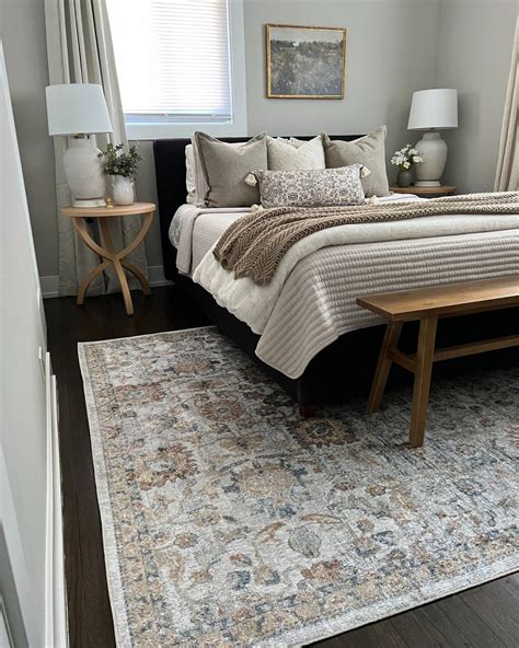Rug In Bedroom Ideas