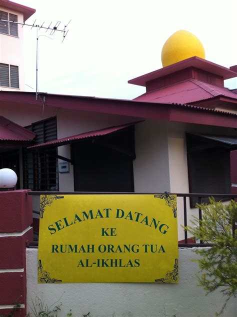 rumah orang tua islam