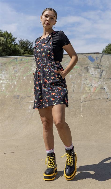 +25 Run And Fly Pinafore Trending