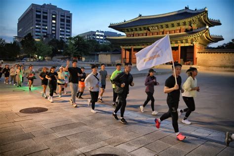 Running Crew Definition