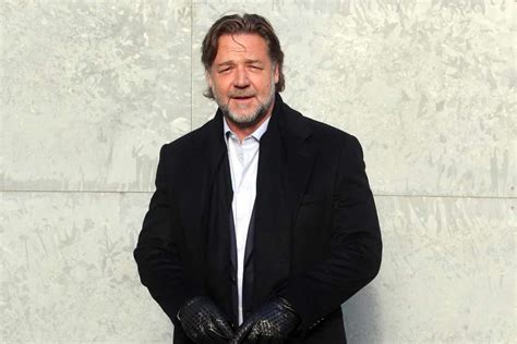 russell crowe tour italia
