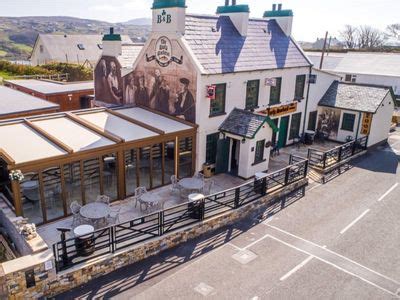 Rusty Mackerel Dog Friendly