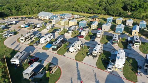 Pull In to These 6 Great RV Parks in Austin, Texas