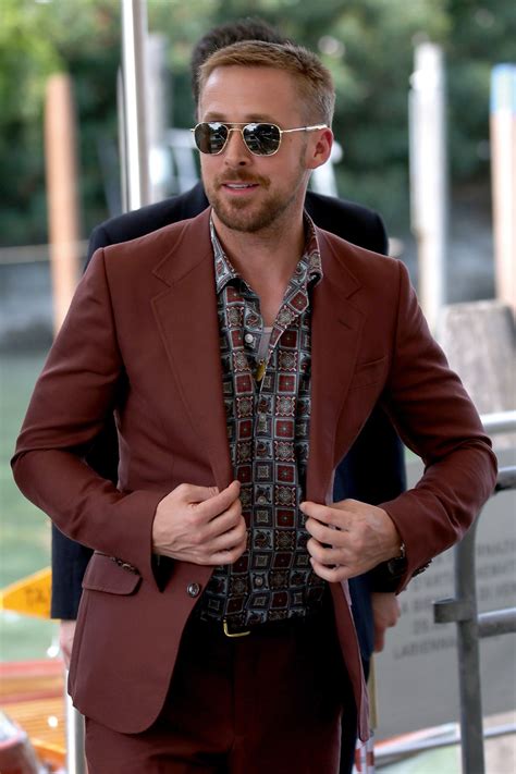 ryan gosling gq outfit
