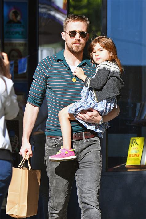 ryan gosling wife and daughters