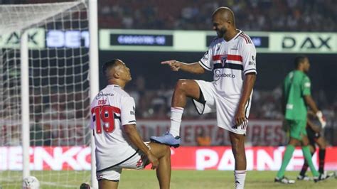 são paulo e milan hoje