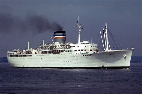 s a oranje ship