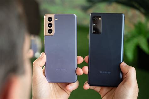 s20 plus vs s21 fe camera