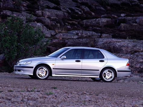 saab 9-5 aero 2000 specs