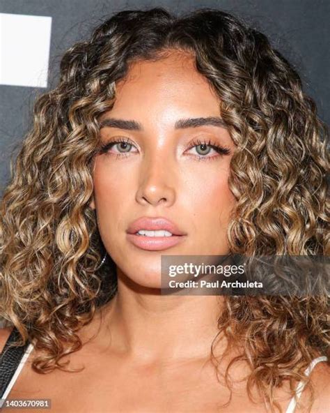 sabrina onlyfans skye