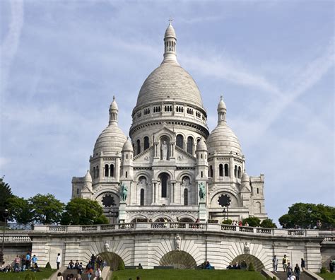 Unveiling the Beauty of Sacré-Cœur Basilica in Paris