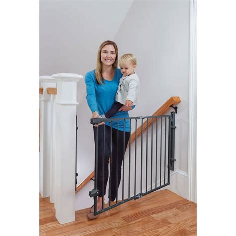 safety 1st top of stairs decor swing gate