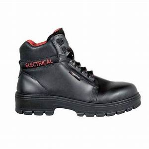 Safety boots for electrical work