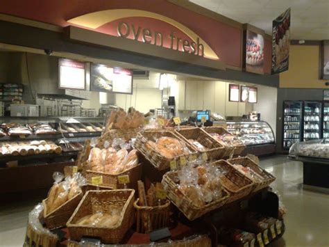 safeway bakery hours