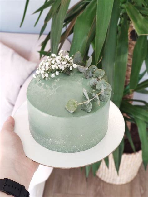 Sage Color Cake