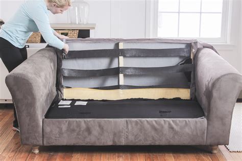 Review Of Sagging Cushions On Leather Sofa For Living Room