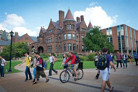 saint louis university ranking us news