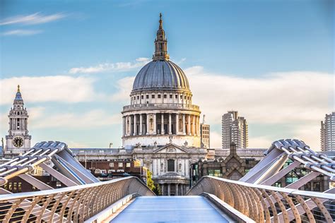 saint paul's cathedral location