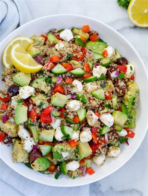 salad med quinoa och fetaost