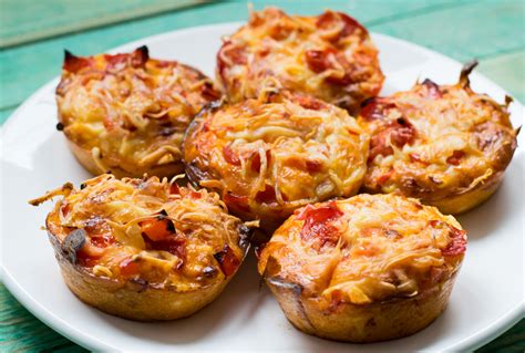 Salami Pizza Muffins
