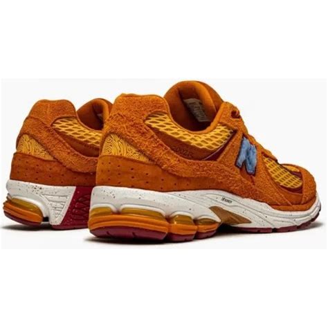 salehe bembury new balance 2002r