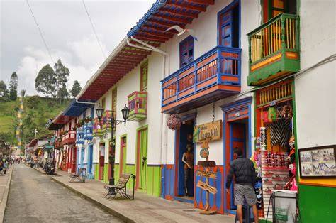 Salento Town Square
