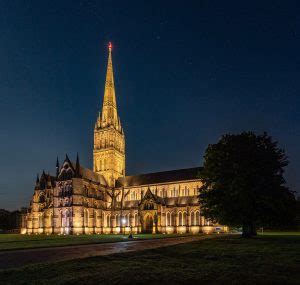 salisbury cathedral twilight tours