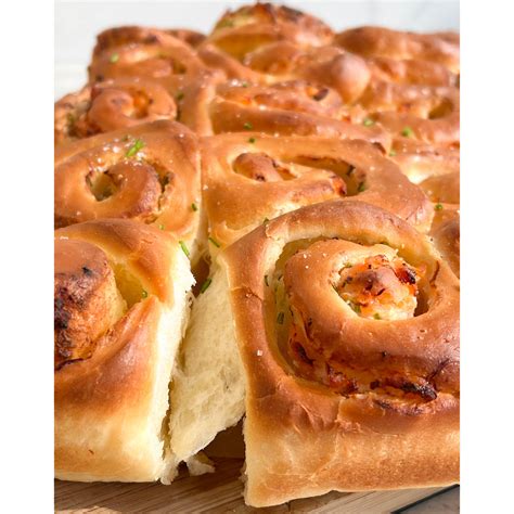 Salmon Bread Rolls Recipe