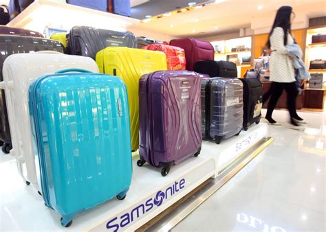 samsonite luggage outlet