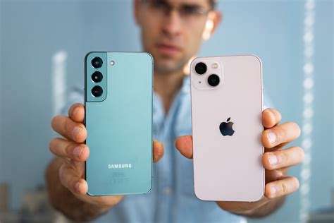 samsung galaxy s22 vs iphone 12 mini