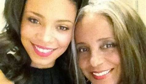 sanaalathan posed with her mother eleanormccoy