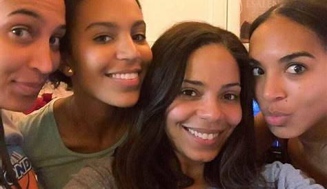 Sanaa Lathan Twin Sister You'll Swear These Mother/Daughter Duos Are s!