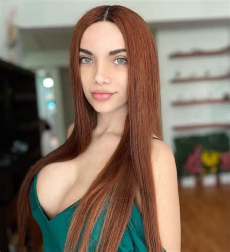 sandra onlyfans skins