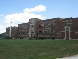 Sandwich Il Elementary Schools