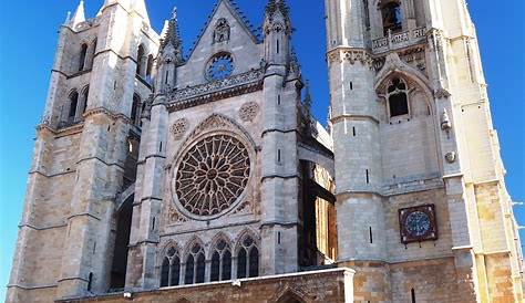 León Cathedral | 8 pics photostitch Santa María de León Cath… | Flickr