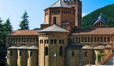Place: Monasterio de Santa Maria, Ripoll / Catalonia, Spain. Photo by