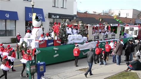 santa claus parade today