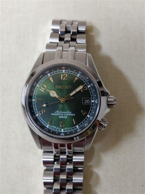 [VIDEO] Missed Review The Seiko Alpinist SARB017 Worn & Wound