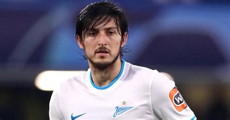 Sardar Azmoun Risks Place at the World Cup by Taking a Stand on Iran's