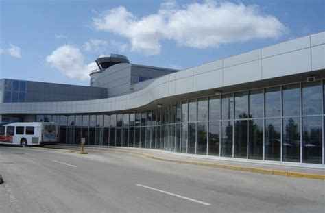 saskatoon airport rental cars